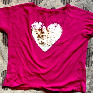 ✨flippy shiny short sleeve top!✨